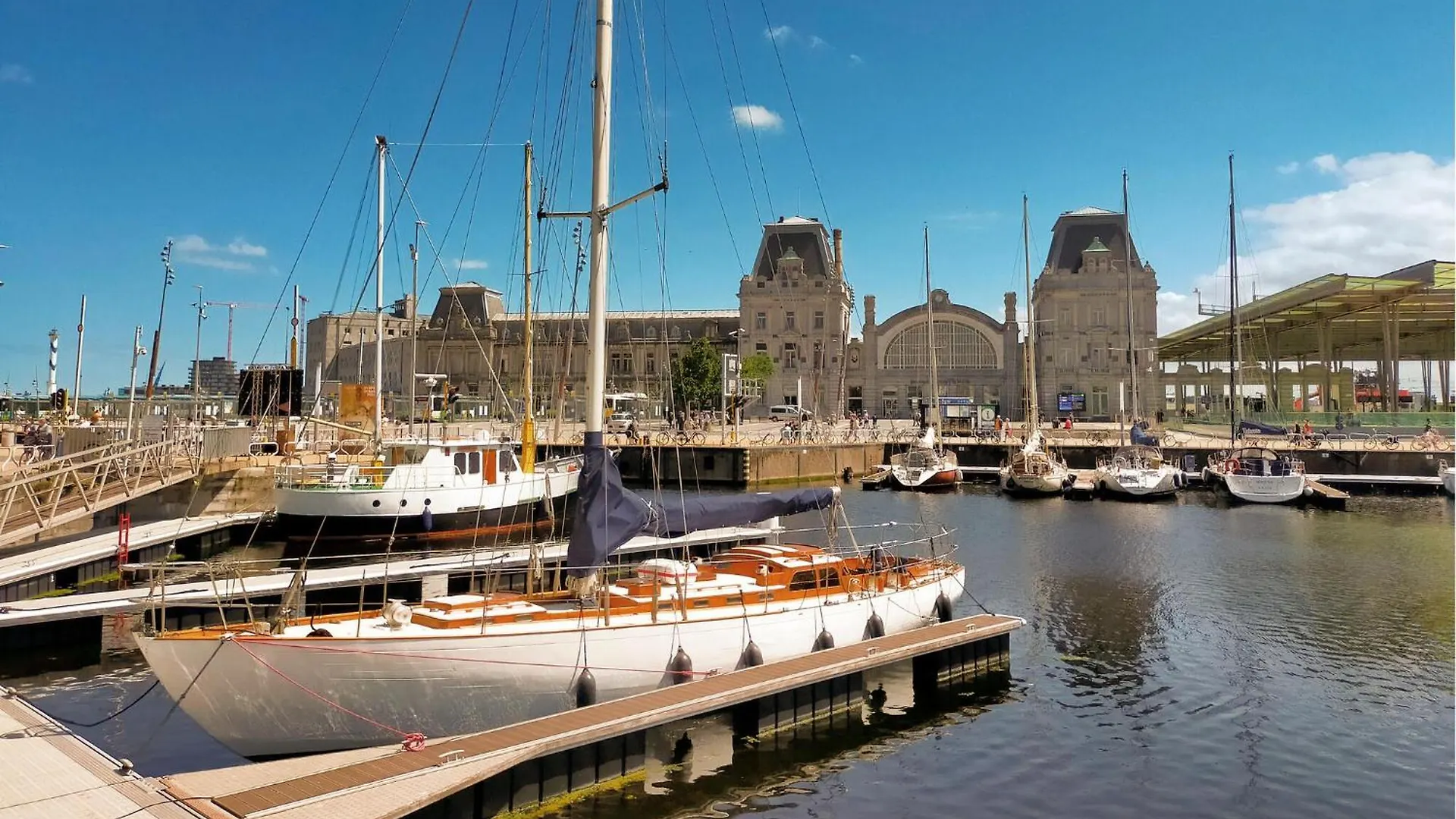 Nice Apartment In Oostende With Wifi